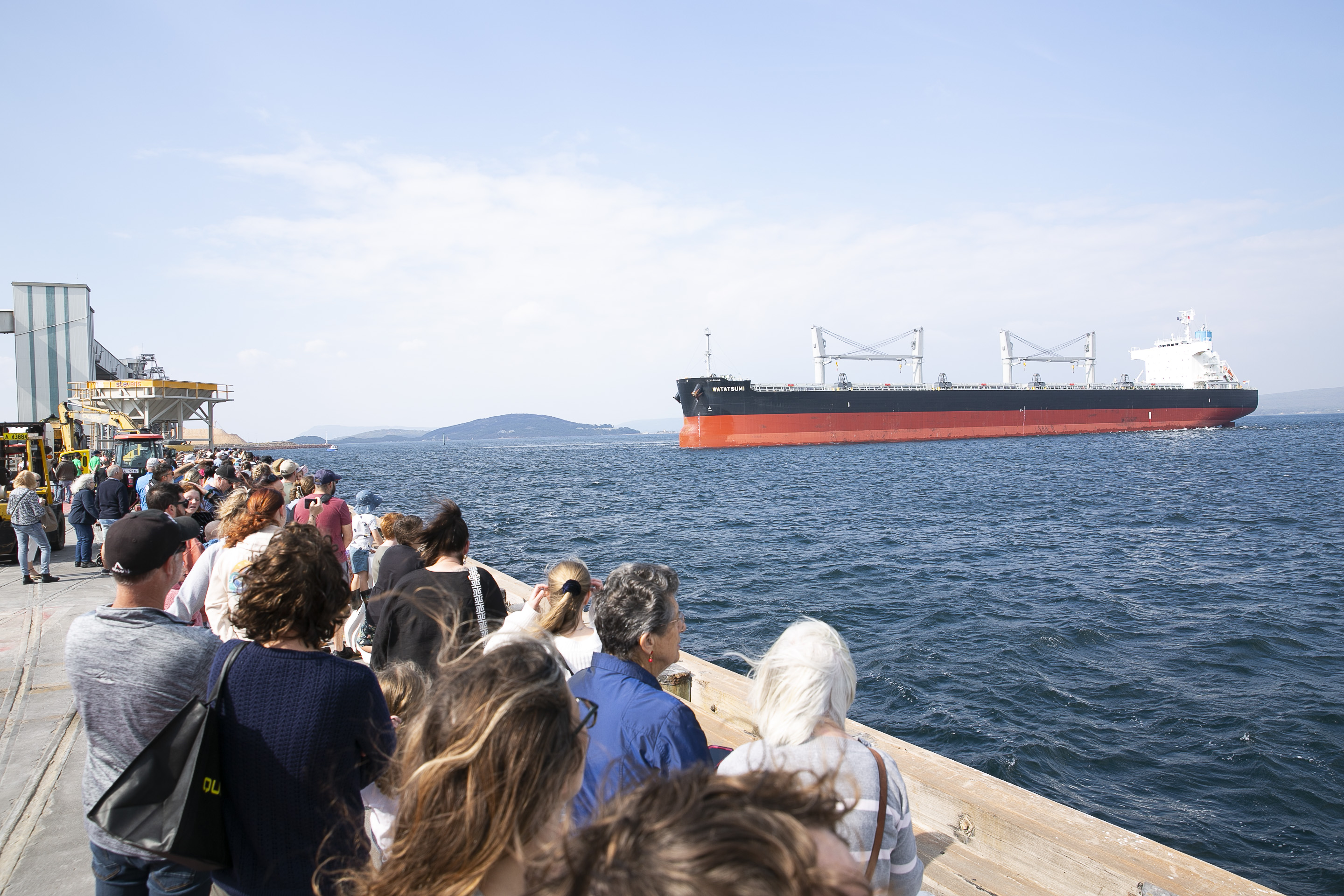 People watching vessel